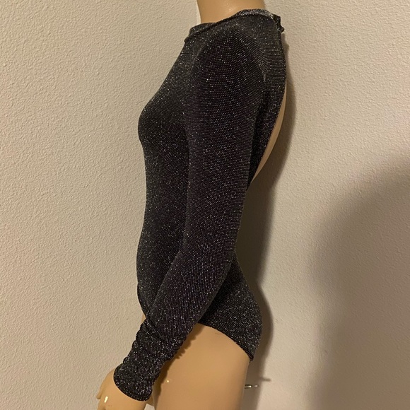 🚫DONATED🚫 - Picture 4 of 9